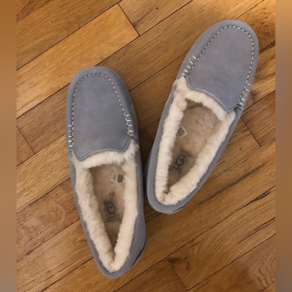 Ugg Moccasins Sz 8 Gray - Picture 7 of 7
